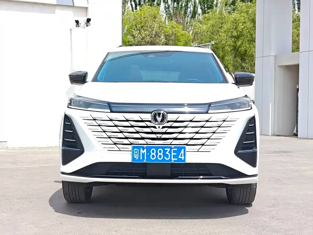 Changan CS75PLUS — фото 10