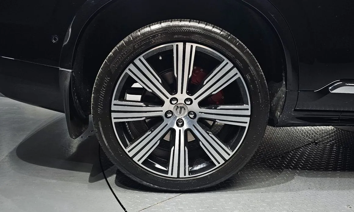 Volvo XC90 2021 из KR, фото 9