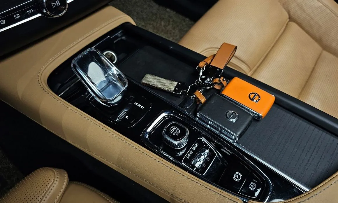 Volvo XC90 2021 из KR, фото 8