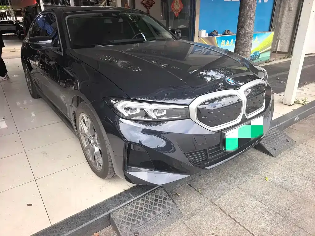 BMW i3 — фото 9