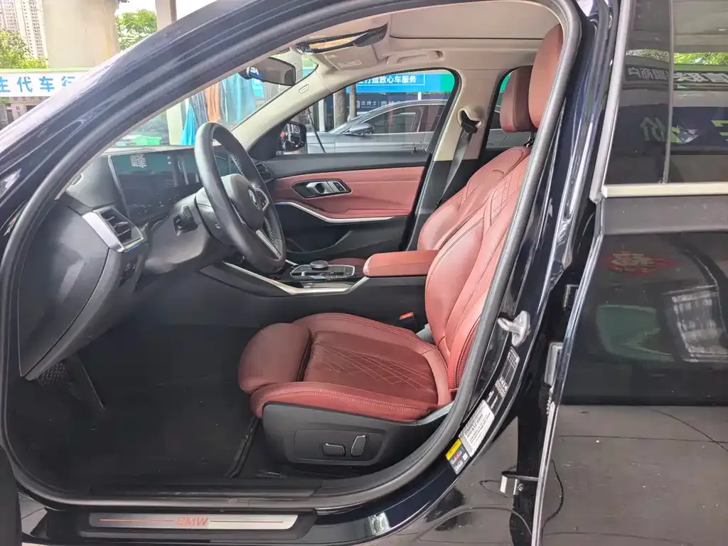 BMW i3 — фото 8