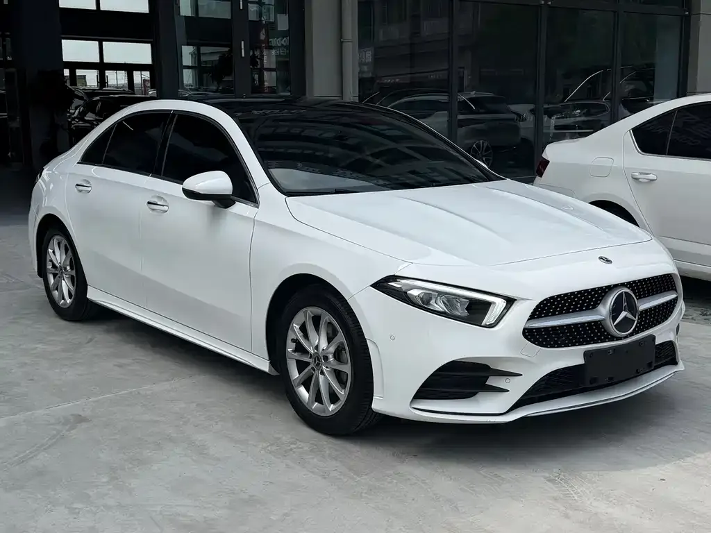 Mercedes-Benz A-Class — фото 3