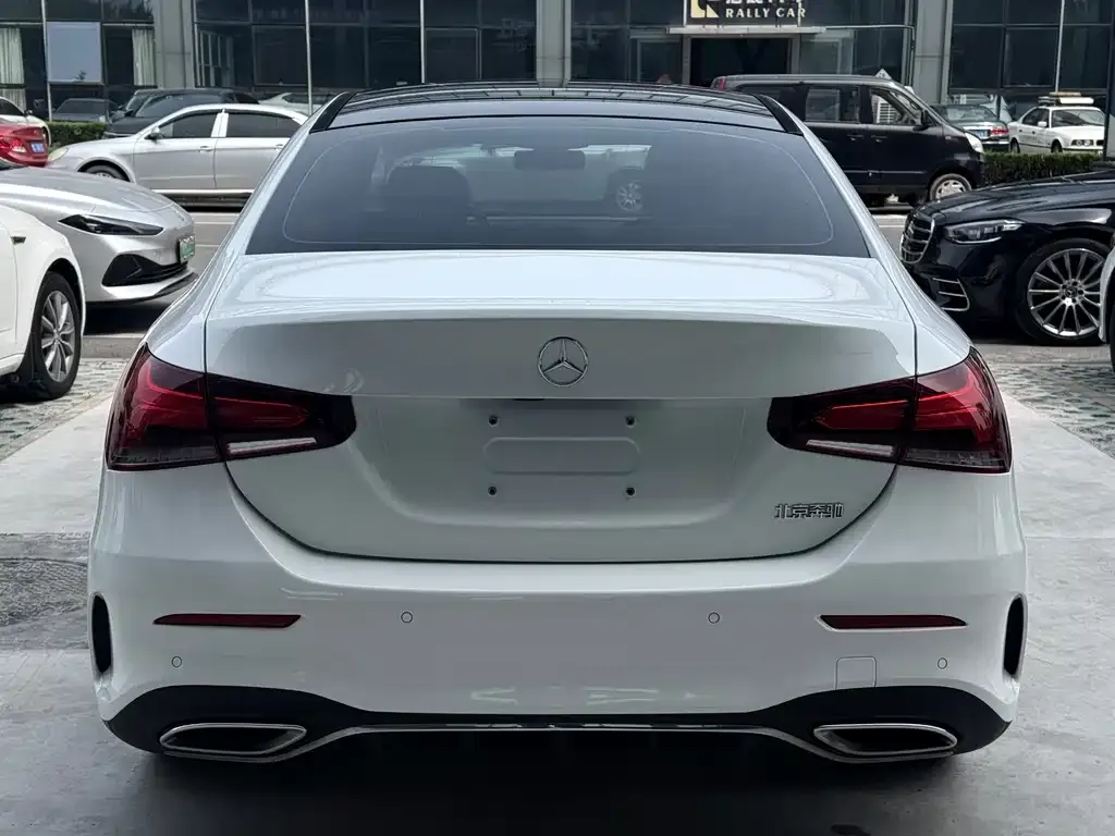 Mercedes-Benz A-Class — фото 10