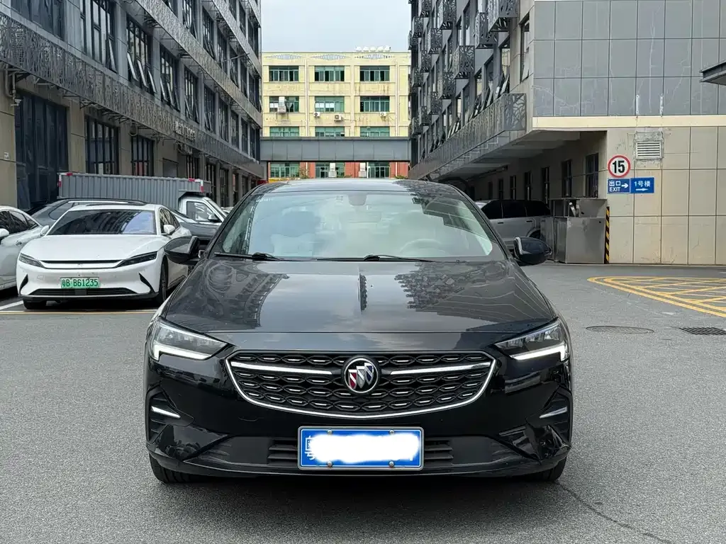 Buick Regal — фото 8