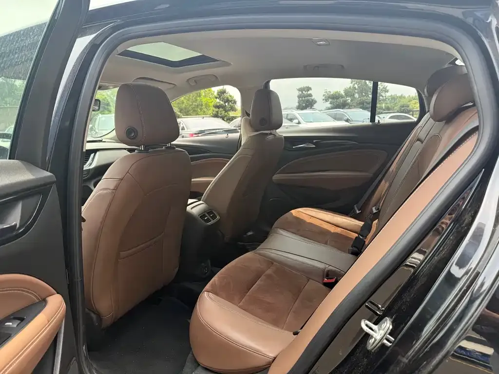 Buick Regal — фото 4