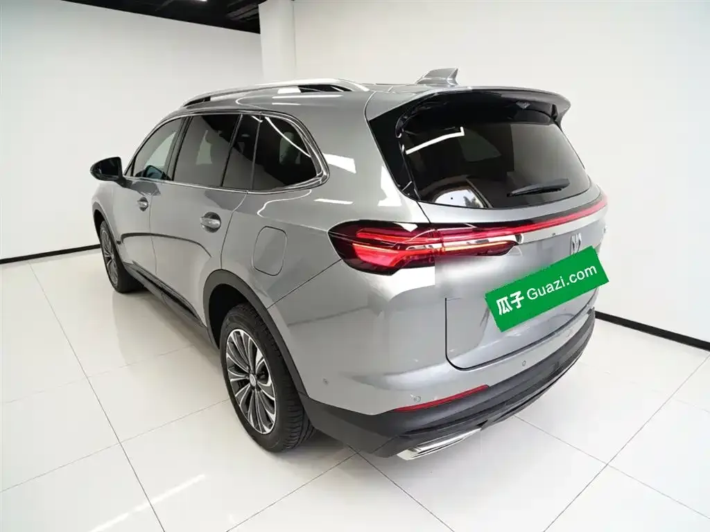 Buick Envision Plus — фото 4