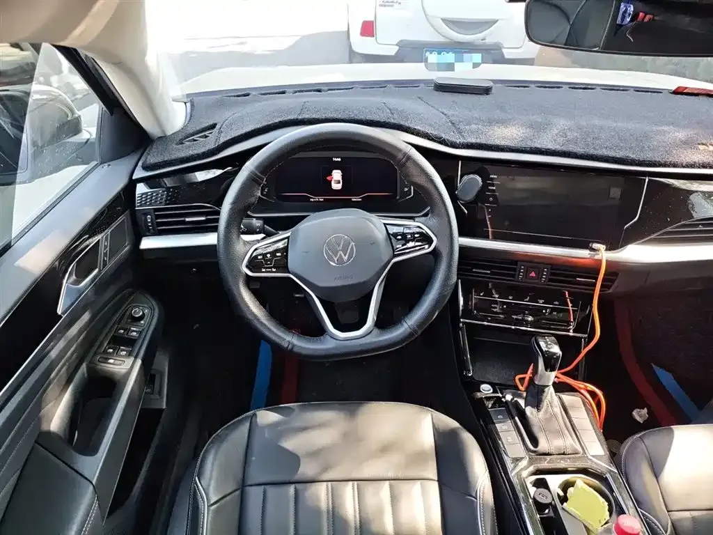 Volkswagen Passat — фото 5
