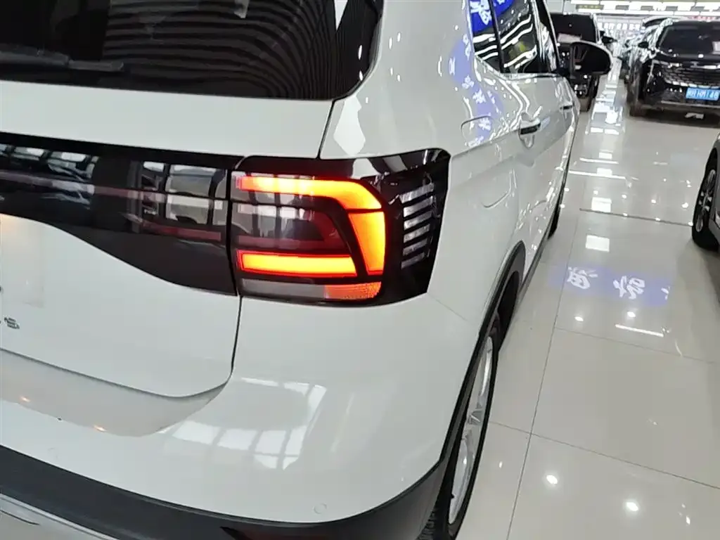Volkswagen T-Cross 2021 из CN, фото 3