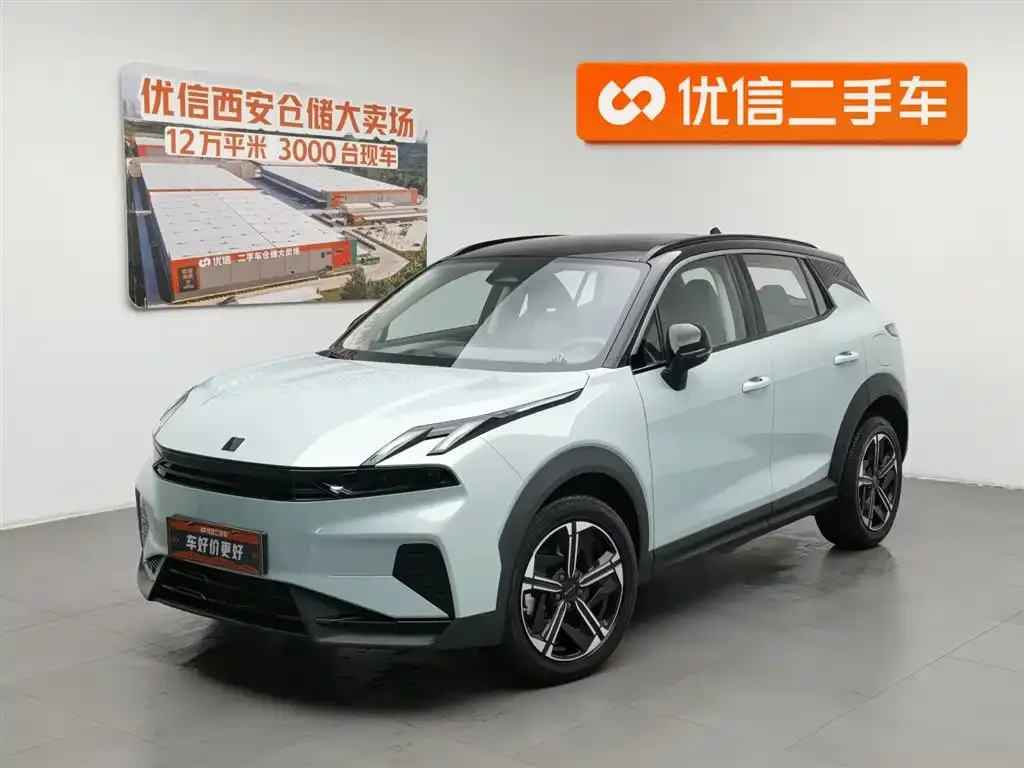 Lynk & Co 06 EM-P