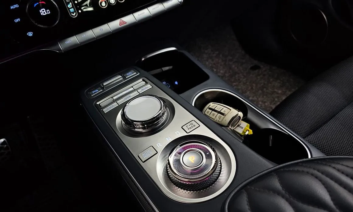 Genesis GV70 2021 из KR, фото 3