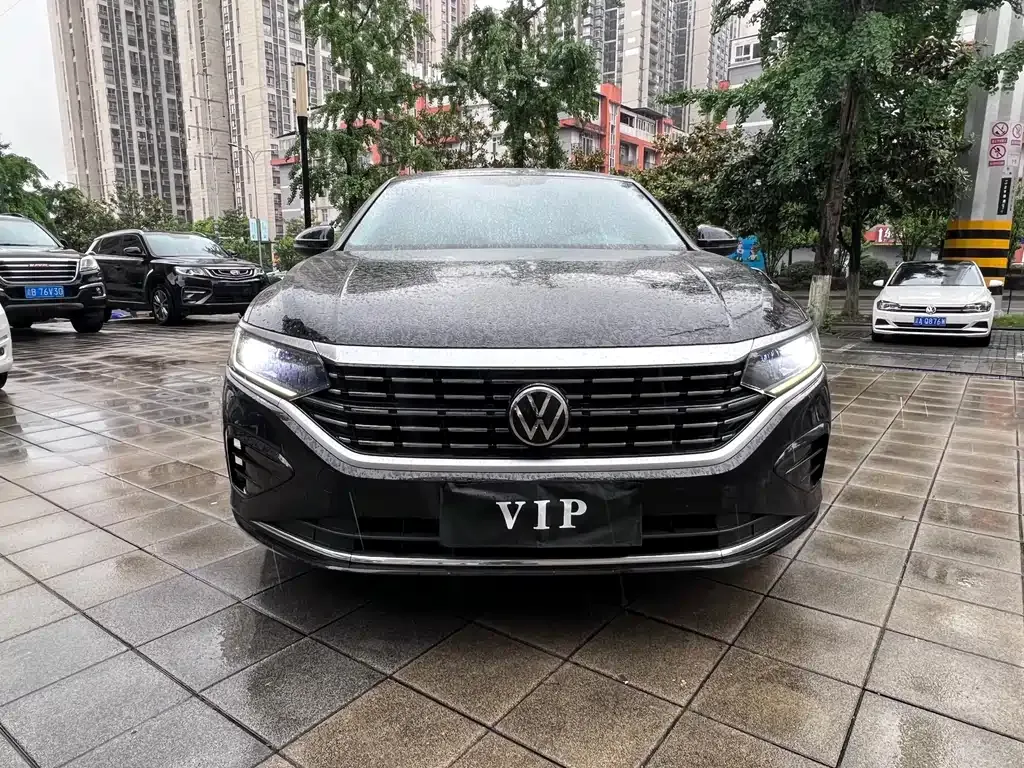 Volkswagen Passat — фото 6