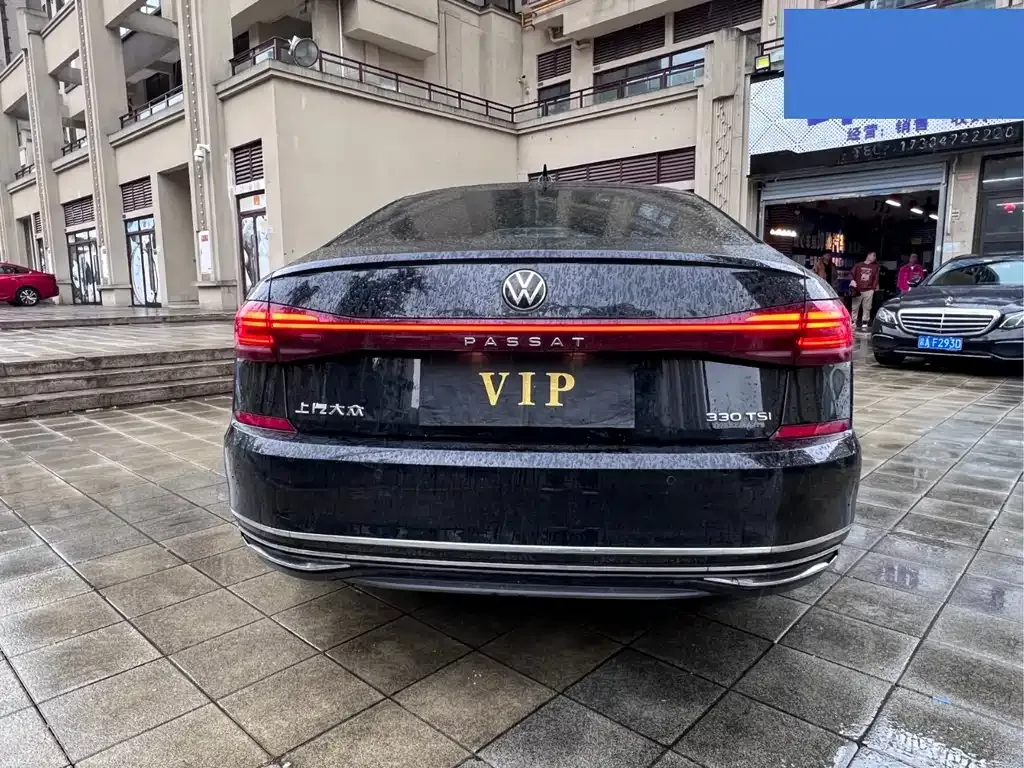 Volkswagen Passat — фото 4