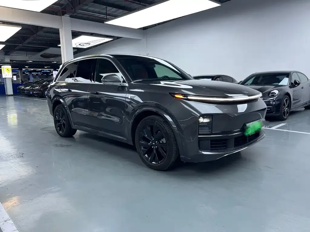 Li Auto L8 2023 из CN, фото 5
