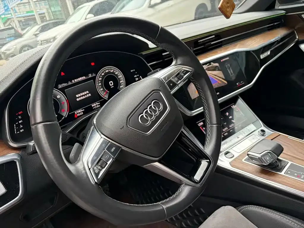 Audi A6L 2021 из CN, фото 7