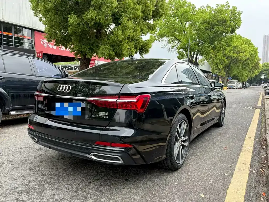 Audi A6L 2021 из CN, фото 8