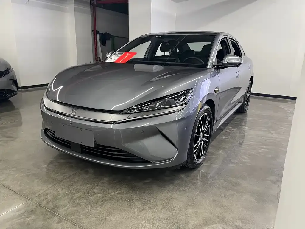 BYD Qin L — фото 1
