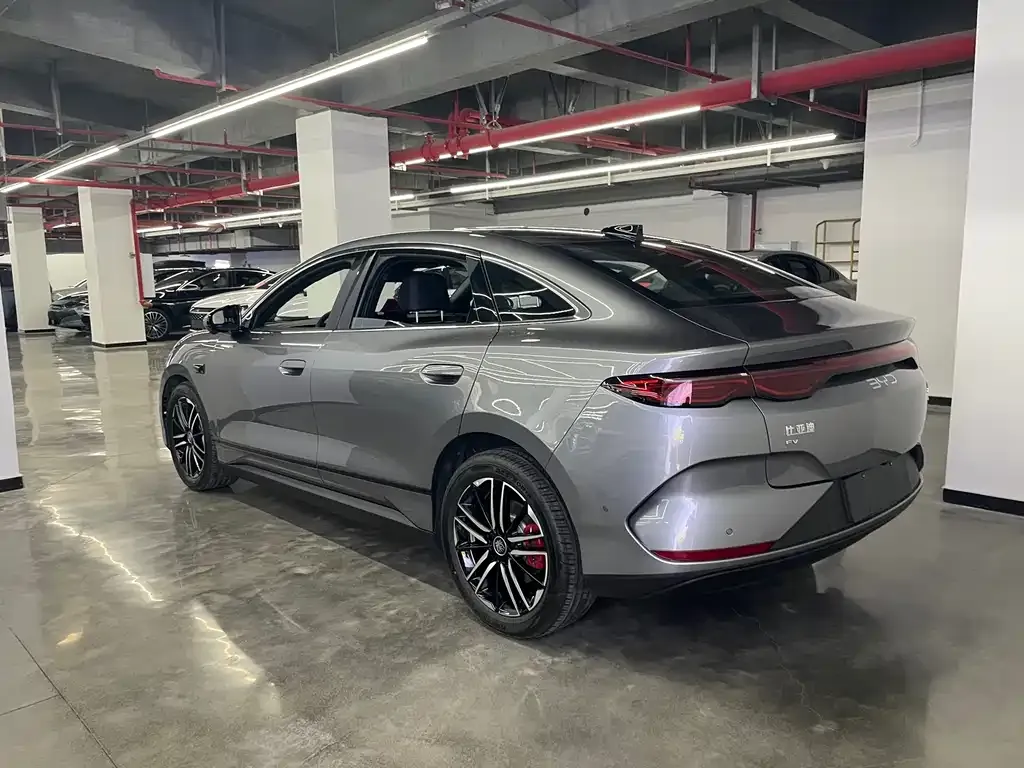 BYD Qin L — фото 4