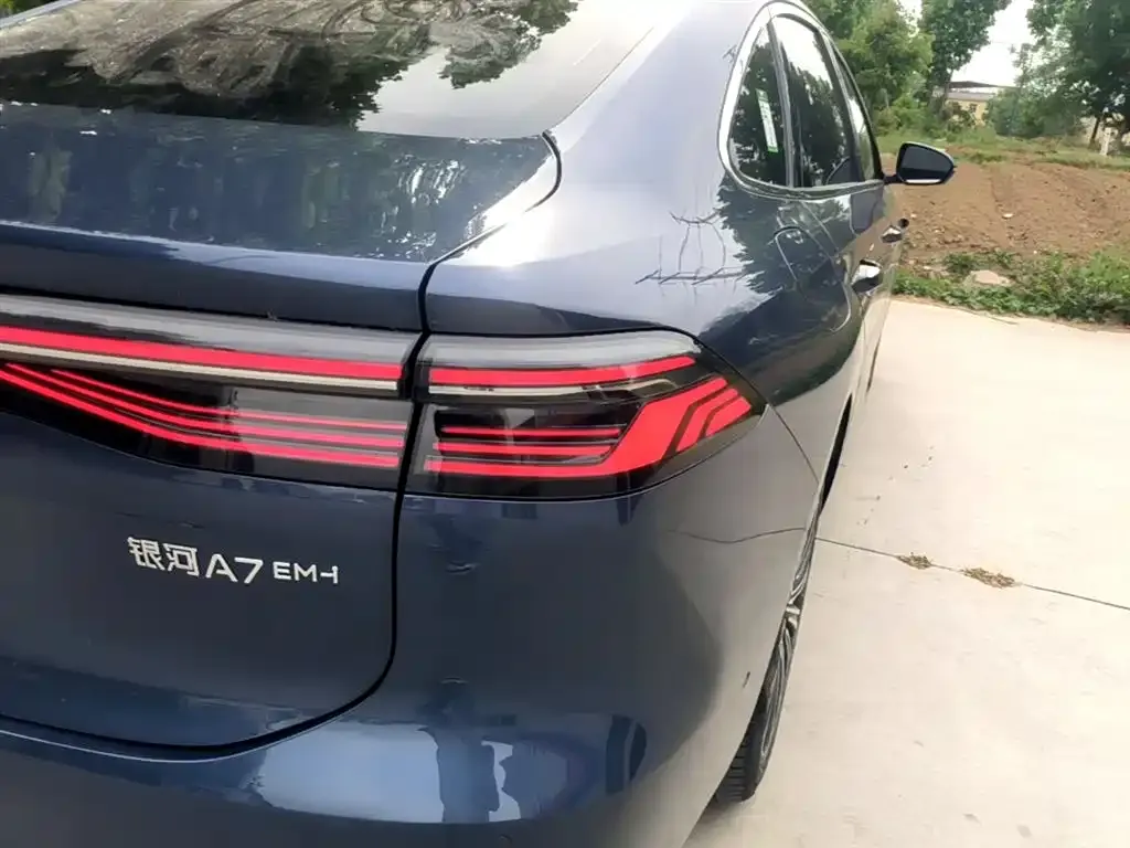 Geely Galaxy A7 2025 из CN, фото 9