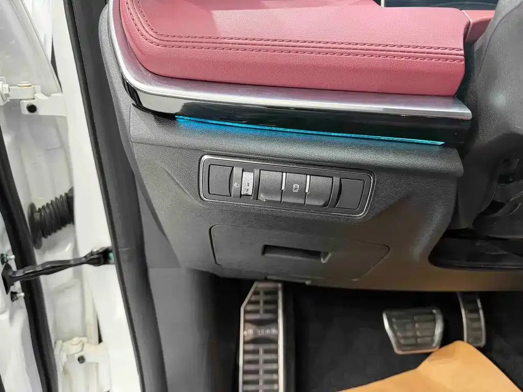 Jetour X70 PLUS 2023 из CN, фото 7