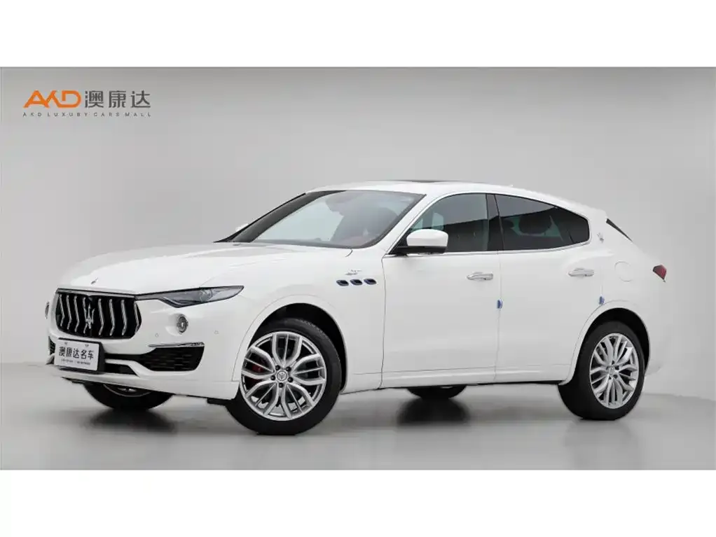 Maserati Levante — фото 1