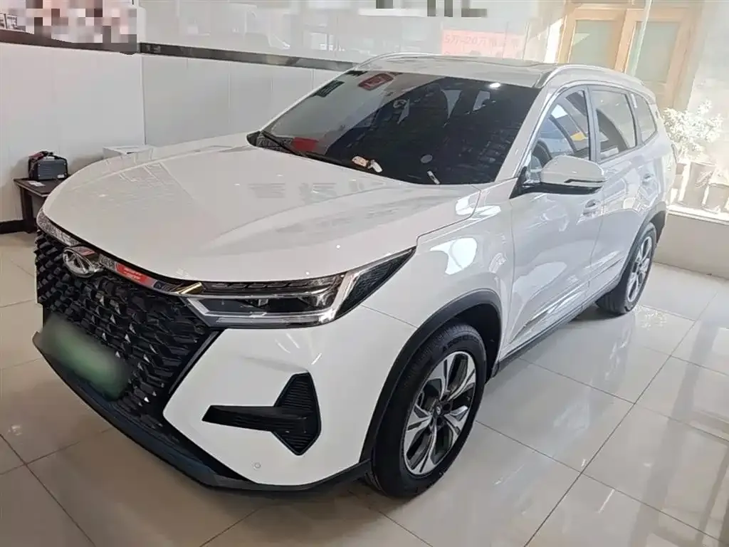 Chery Tiggo 8 PRO NEV — фото 3