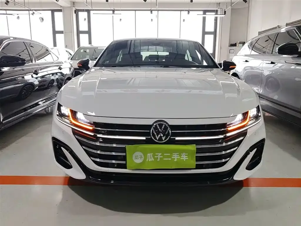 Volkswagen CC — фото 3