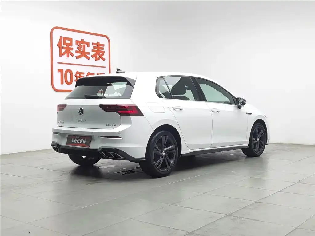 Volkswagen Golf 2023 из CN, фото 8