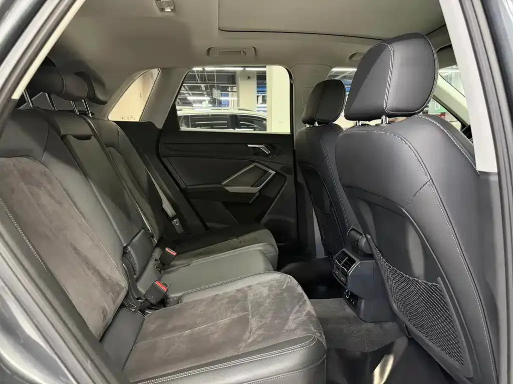 Audi Q3 2022 из CN, фото 6