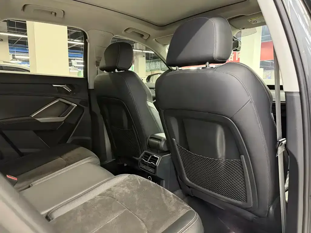 Audi Q3 2022 из CN, фото 5