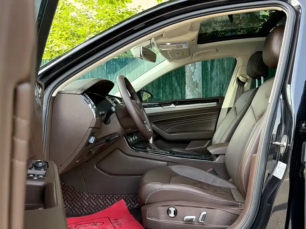 Volkswagen Phideon 2021 из CN, фото 3