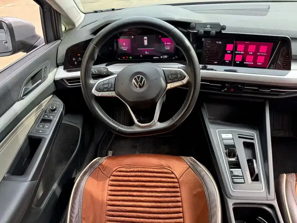 Volkswagen Golf 2021 из CN, фото 5
