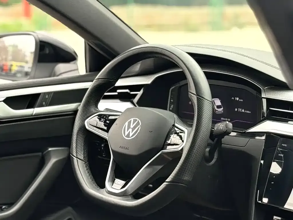 Volkswagen CC — фото 9