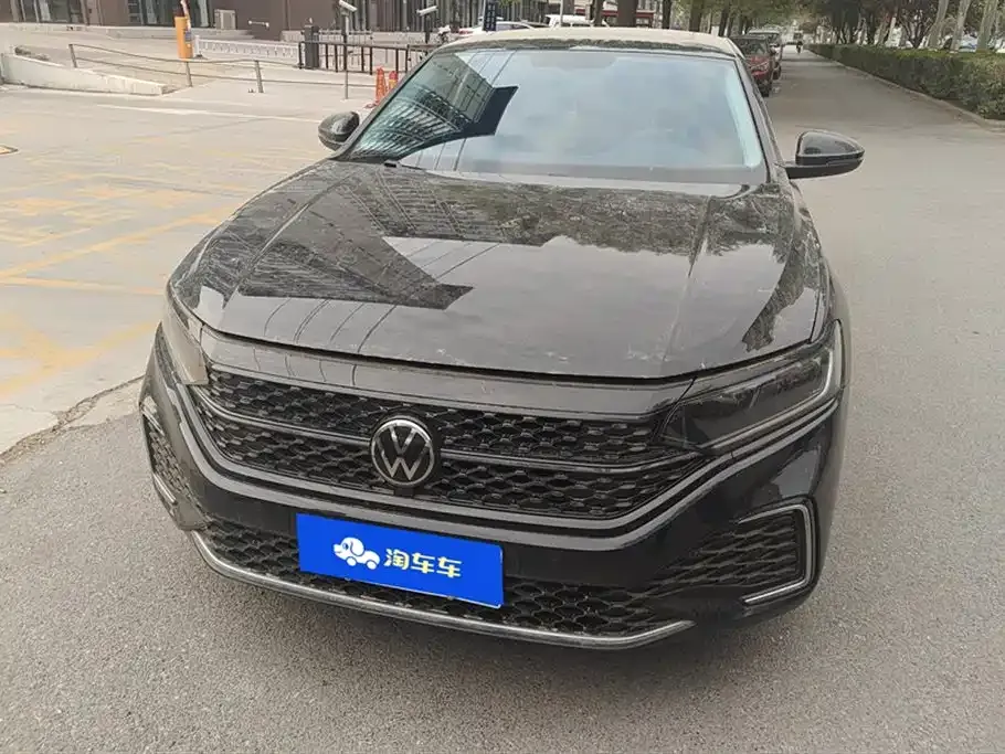Volkswagen Passat — фото 4