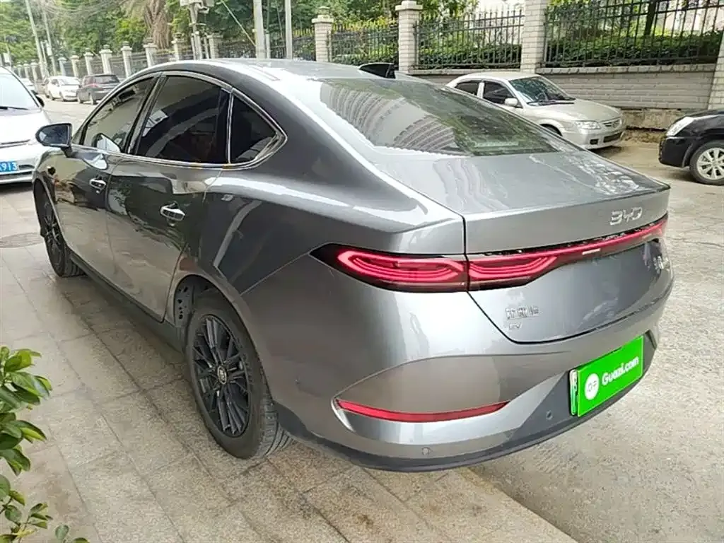 BYD Qin PLUS — фото 4