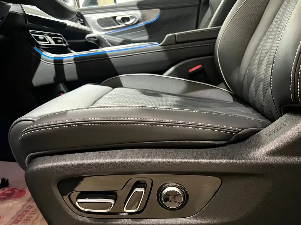 GAC Motor Trumpchi GS8 — фото 5