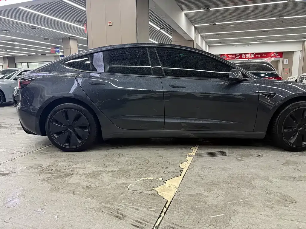 Tesla Model 3 2024 из CN, фото 8
