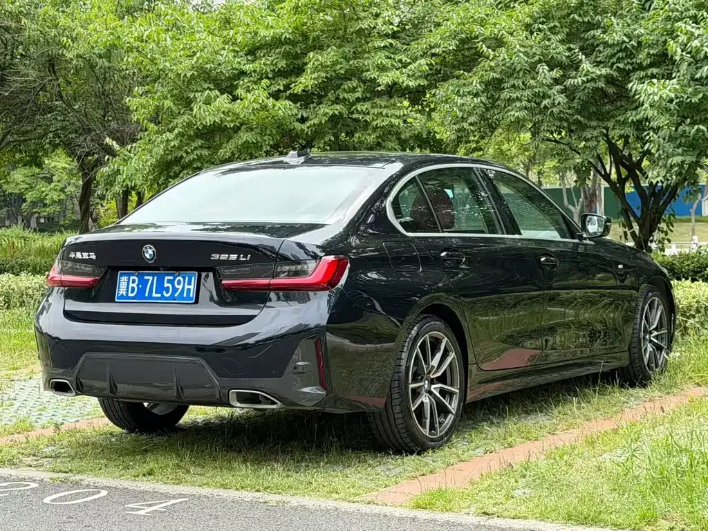 BMW 3 Series 2023 из CN, фото 5
