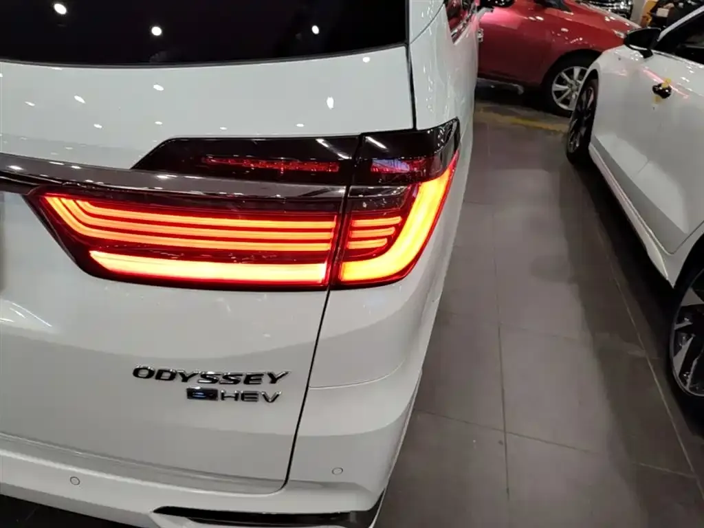 Honda Odyssey 2023 из CN, фото 10