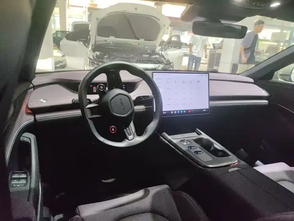 Xiaomi SU7 2025 из CN, фото 9
