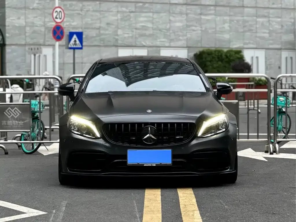 Mercedes-Benz C-Class AMG — фото 10
