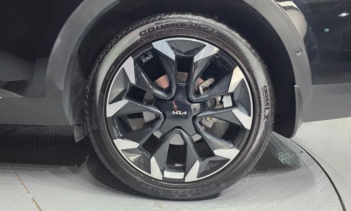 Kia Sorento — фото 9