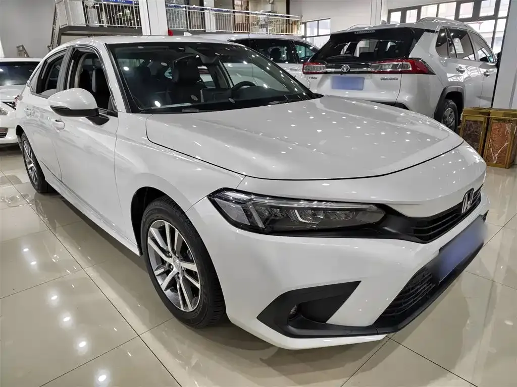 Honda Civic 2024 из CN, фото 2