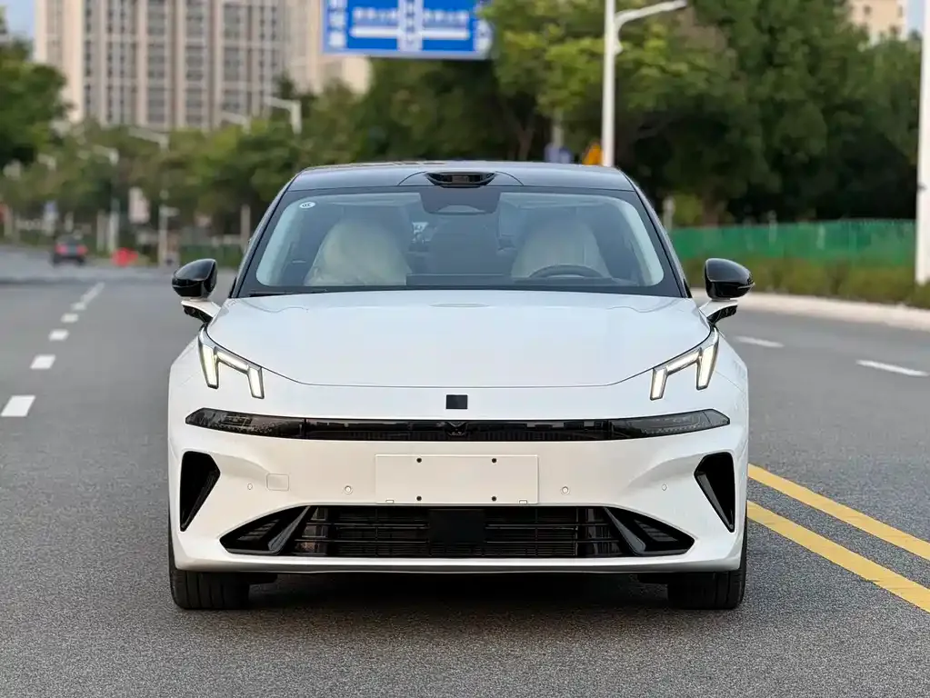 Lynk & Co 07 EM-P 2026 из CN, фото 6