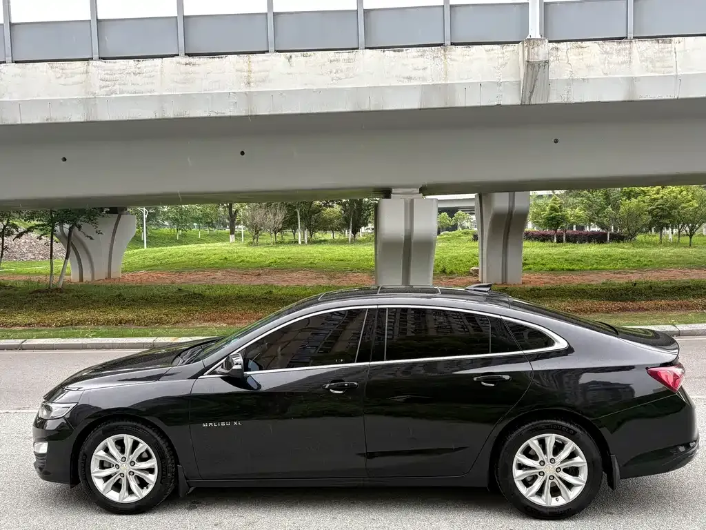 Chevrolet Malibu XL 2022 из CN, фото 3