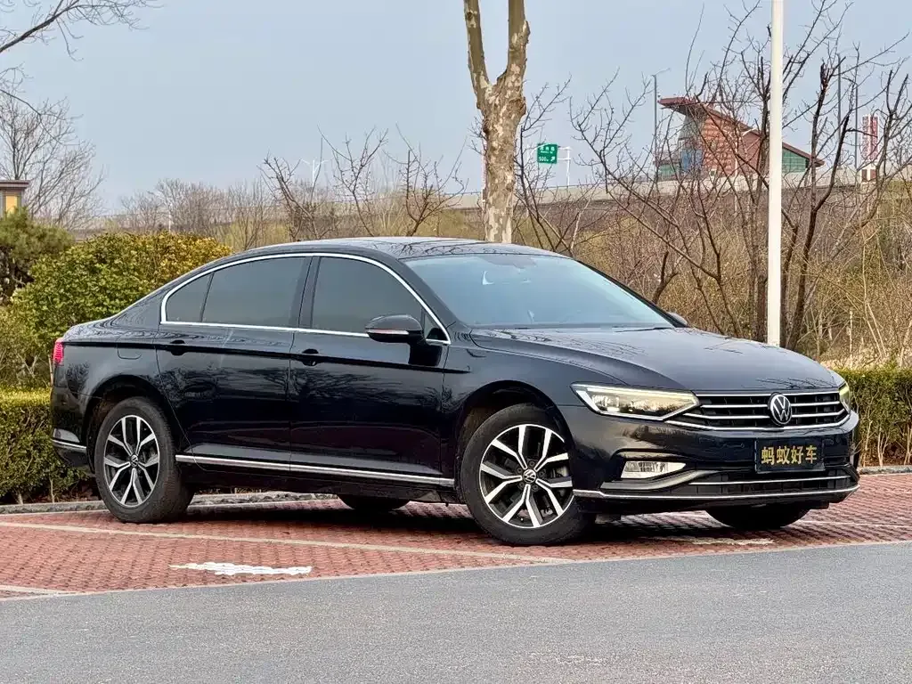 Volkswagen Magotan 2021 из CN, фото 2