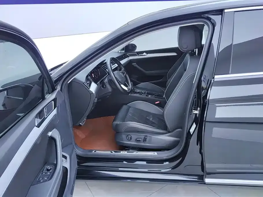 Volkswagen Magotan GTE PHEV 2023 из CN, фото 5