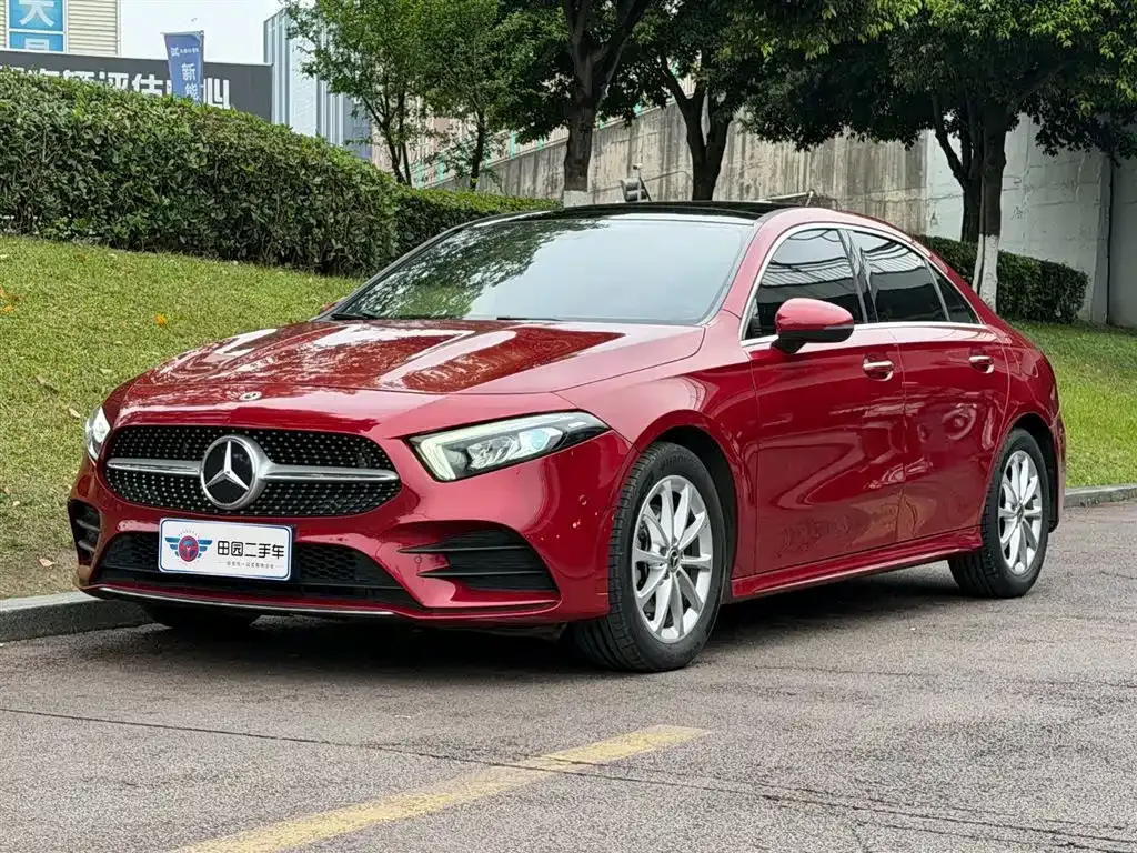 Mercedes-Benz A-Class — фото 1
