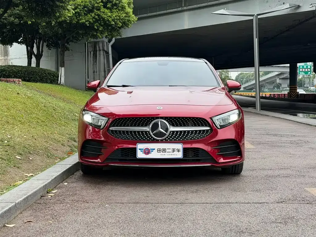 Mercedes-Benz A-Class — фото 9