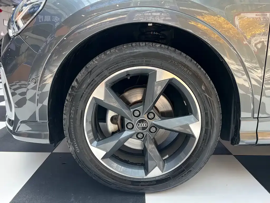 Audi Q3 2022 из CN, фото 7
