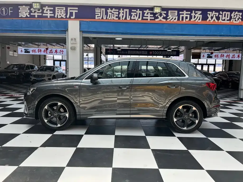 Audi Q3 2022 из CN, фото 9